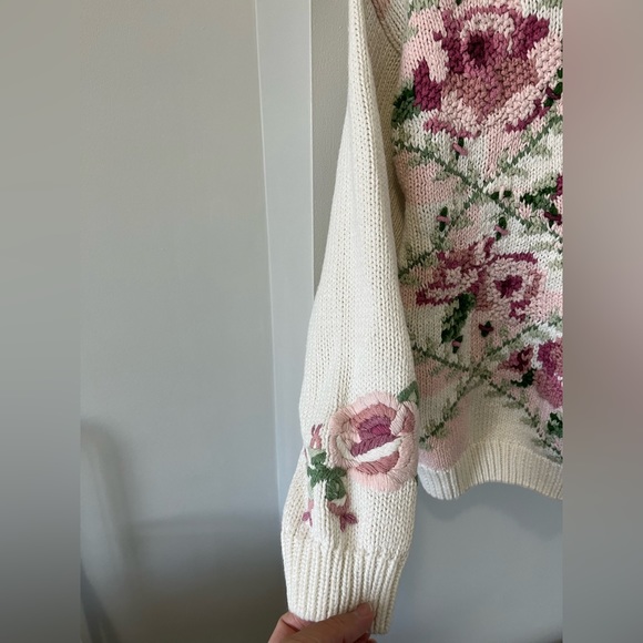 Cleo embroidery knitwear - Picture 2 of 5